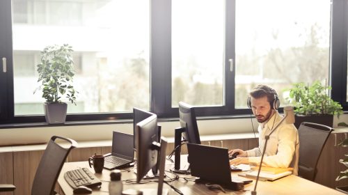 Why Shopify Stores Should Focus on Order Tracking: Building Loyalty and Reducing WISMO Complaints