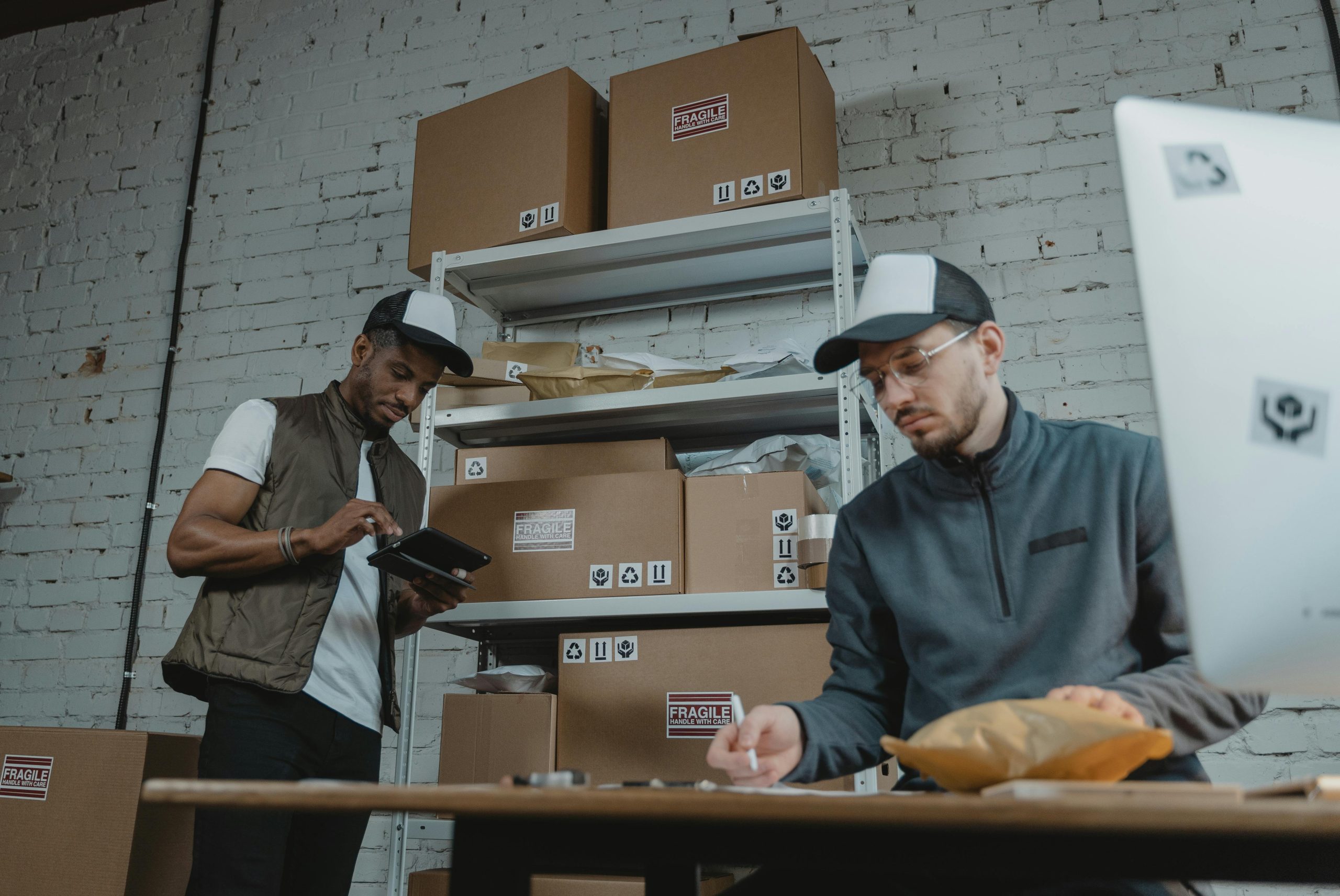 Case Study: How StyleHub Cut Return Rate by 30% with Return App